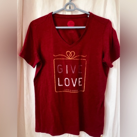 Lot Of 2 Life Is Good Women's Tee Shirts Sz M "Give Love" & "Life Is Good" - Picture 1 of 13